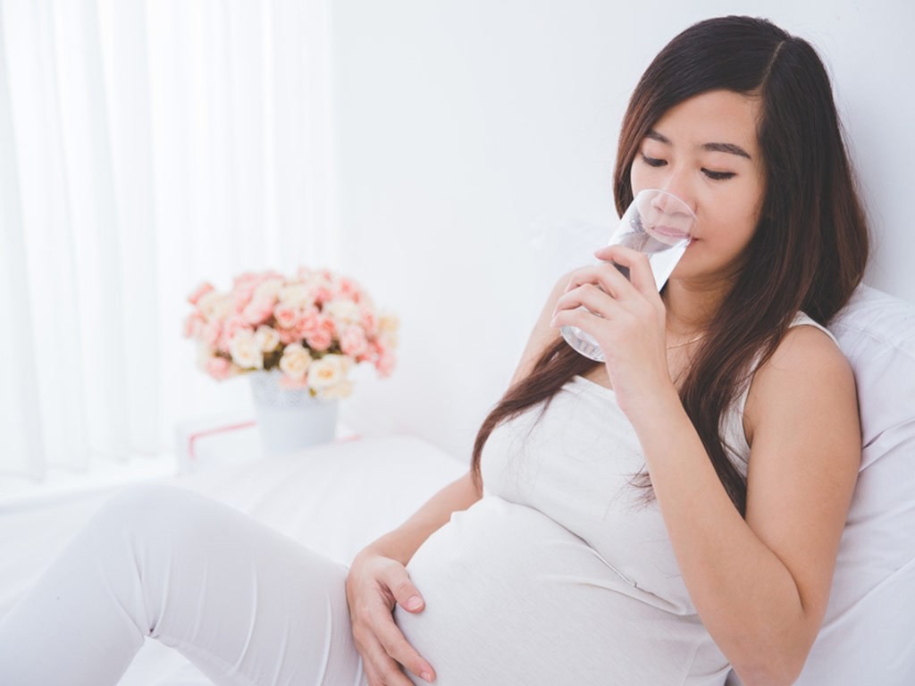 15 Điều mẹ bầu cần kiêng cữ trong 3 tháng đầu thai kỳ