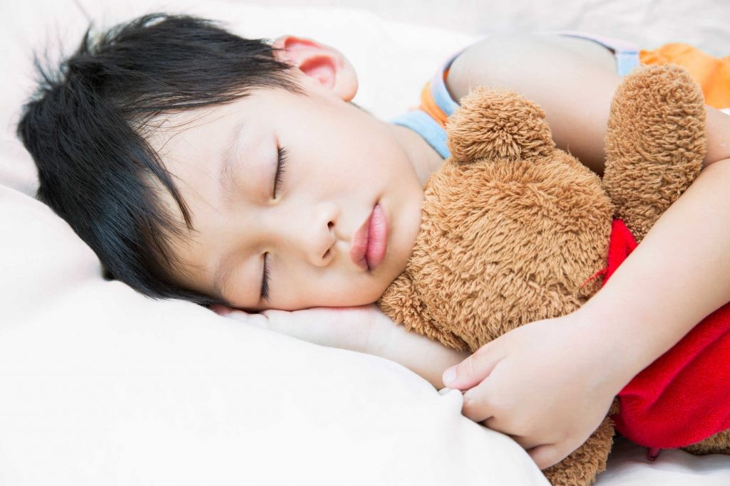 Khung giờ ngủ đủ cho trẻ từ 0-12 tuổi phát triển toàn diện